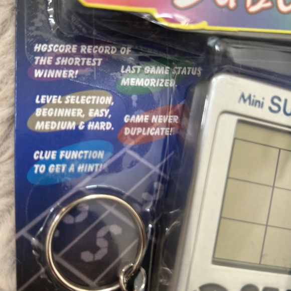 Mini sudoku Keychain Electronic Handheld Travel Game
New in original packaging - Picture 2 of 16